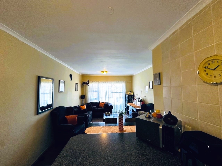 2 Bedroom Property for Sale in Fairview Golf Estate Western Cape